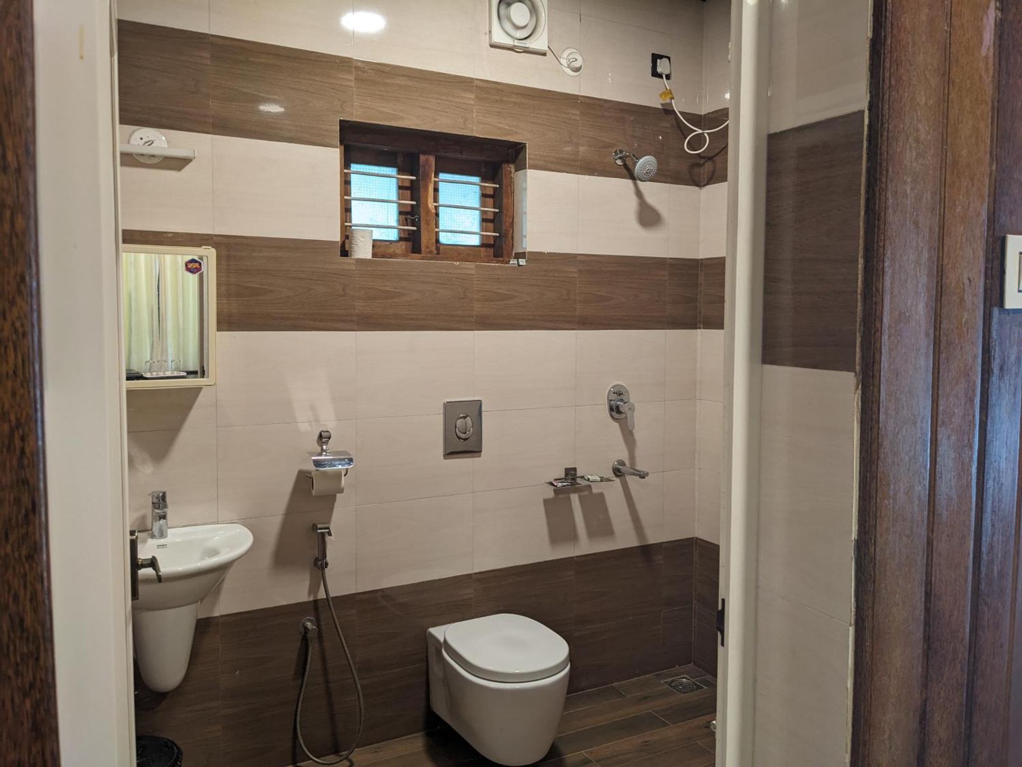 K V Wooden Holiday home